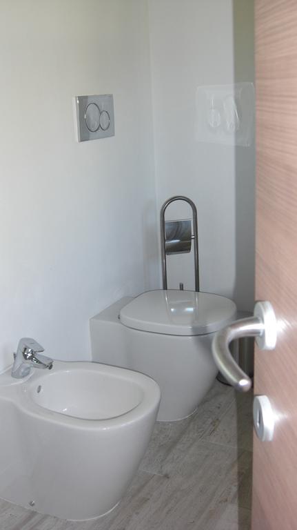 B&B Rooms モンカルヴォ 部屋 写真